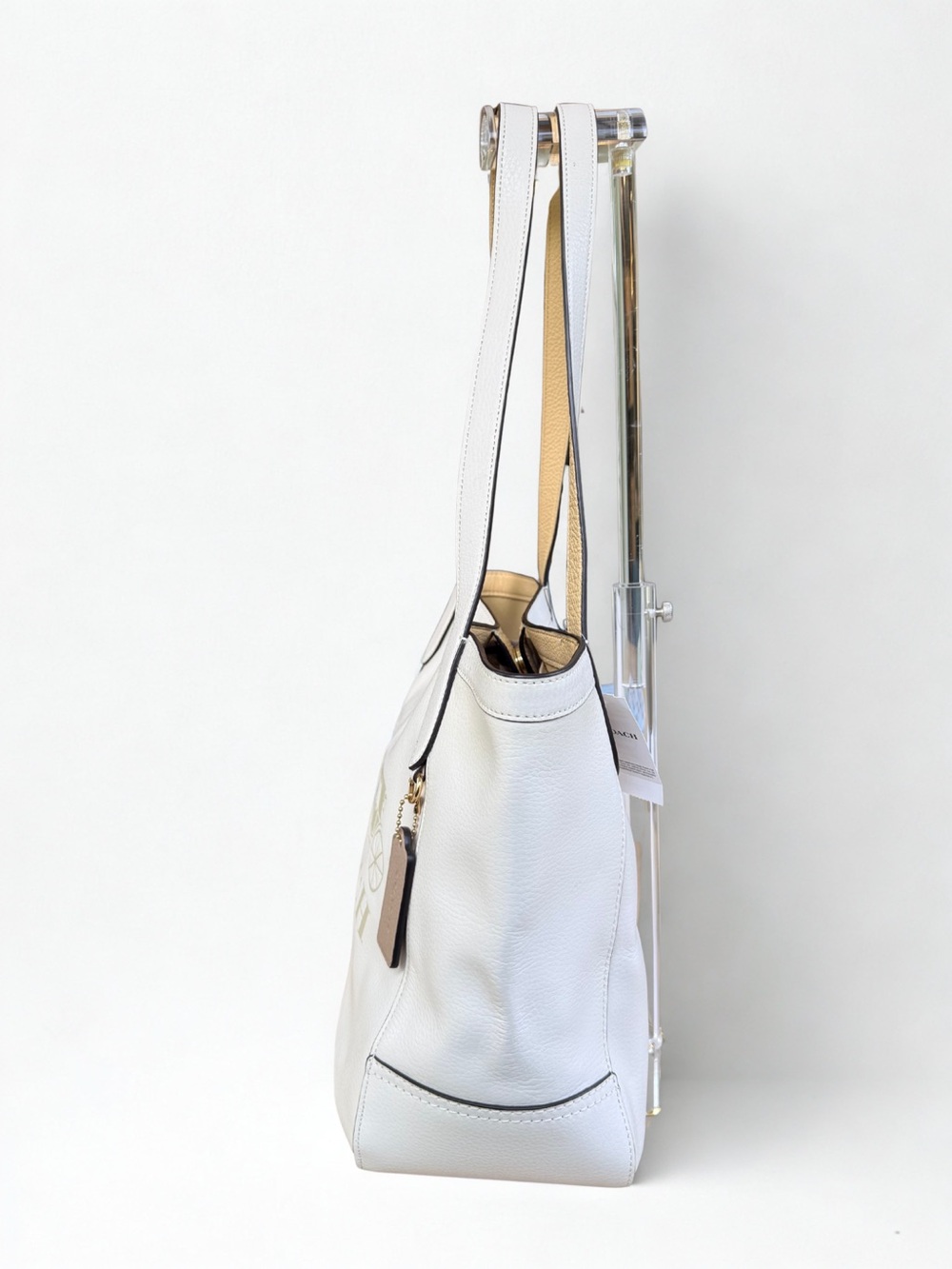 NWT Coach Embossed Horse & Carriage Leather Tote in Chalk/Vanilla Cream - Picture 5 of 8